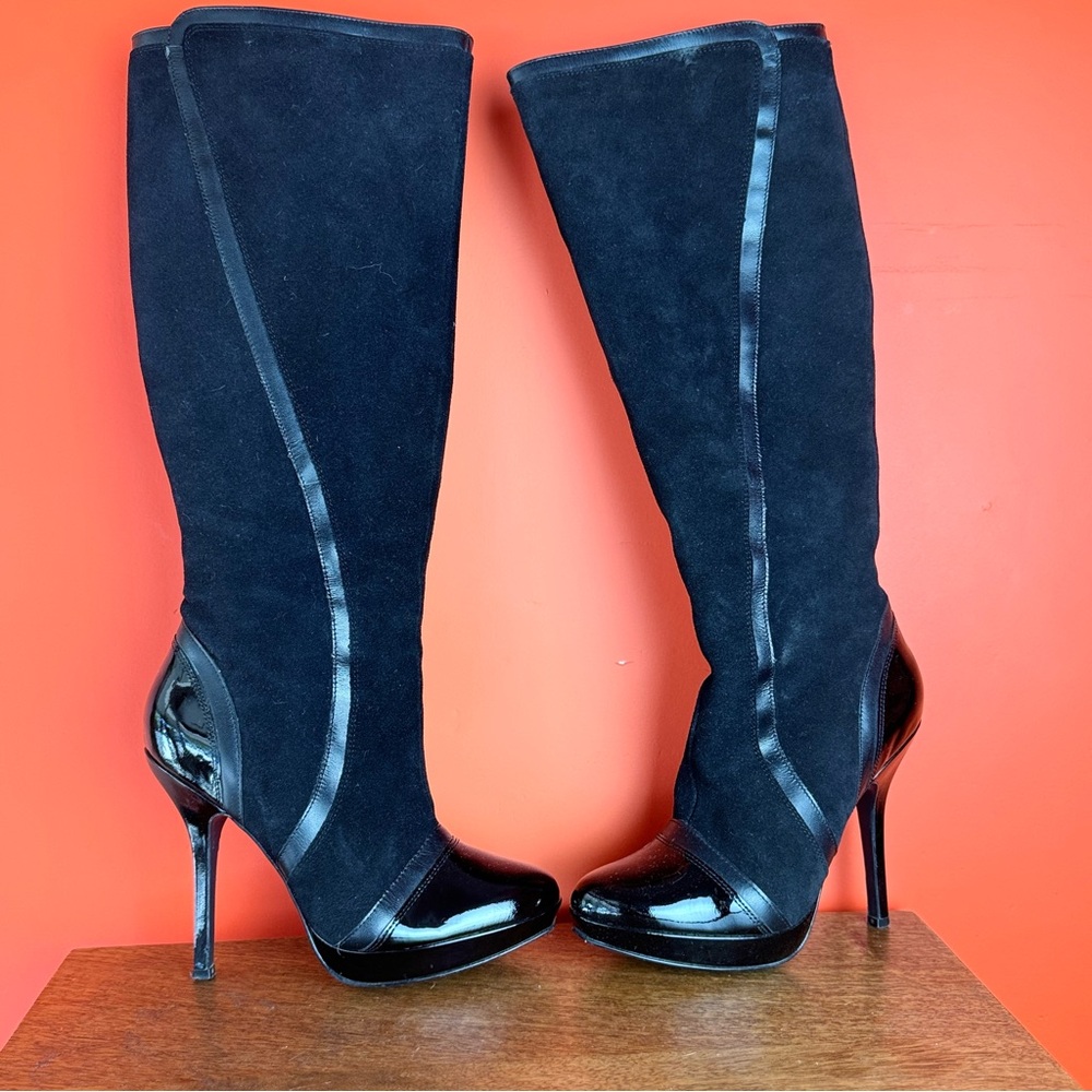 Elegant Black Knee-High Women's Boots